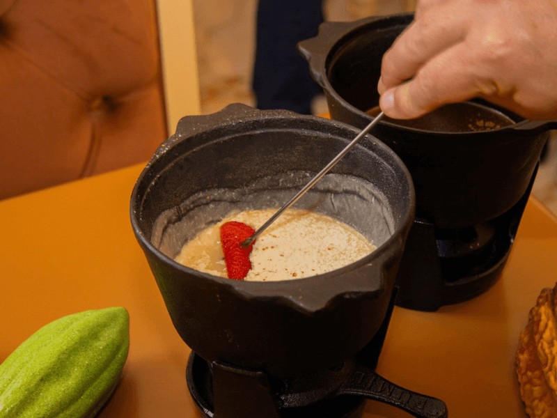 Fondue Temático Chocoland: Uma Experiência Imersiva em Gramado